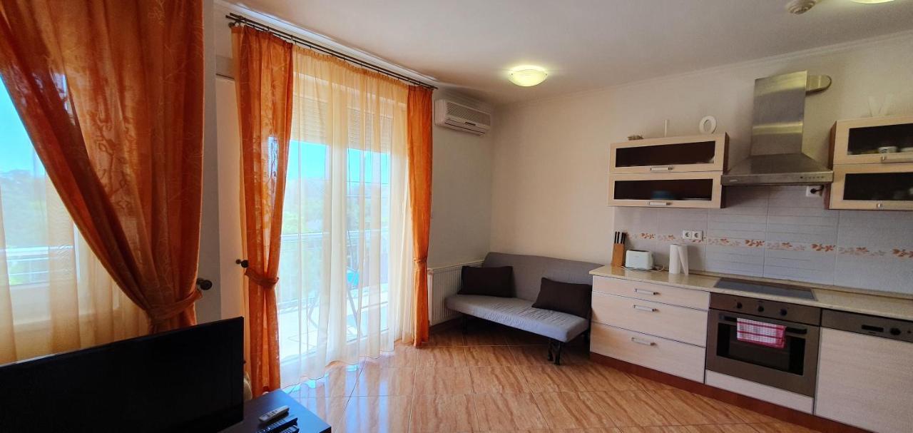 Bazsi Golden Beach Apartman Siofok Dış mekan fotoğraf